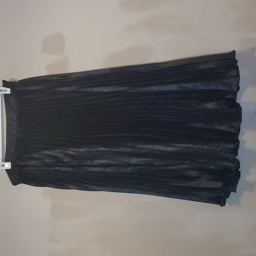 Truly 4 You Woman Plus Size Black Skirt